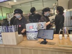 -霸王茶姬(上海静安大悦城店)
