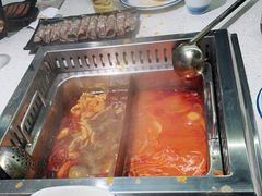 -十三幺山野火锅(市府路店)