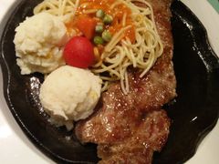 -豪客来牛排(空港华联店)