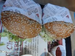 -The Habit Burger Grill 哈比特汉堡(复兴soho店)