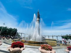 -人民防洪胜利纪念塔