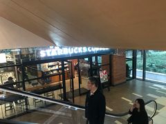 -星巴克(上海虹桥新天地二店)