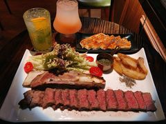 羽衣甘蓝酱牛肋骨扒-The Cheebat 锌吧·Bistro(体育西店)