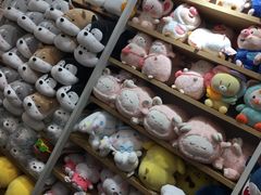 -名创优品(广东省广州琶洲保利广场店)