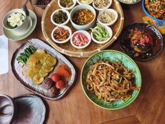 -包整·丝娃娃(一览甲秀楼风景店)