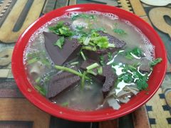 -春雨羊汤店(广开四马路总店)