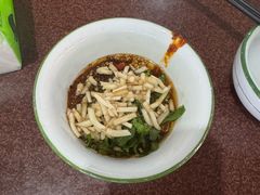 -朝伟清真铜瓢牛肉馆(三十年老·店)