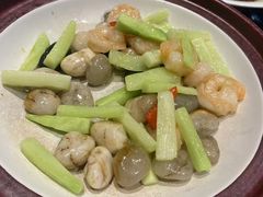 -香山湖家家宴(中山陵店)