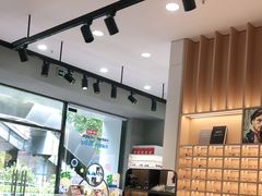 -一代眼镜·蔡司配镜(浦东大拇指广场店)