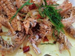 -覃记海鲜美食餐厅