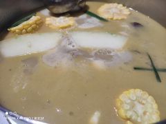 -肥仔文澳门猪骨煲(南京西路店)