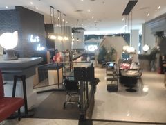 -必胜客(砂之船中东奥莱店)