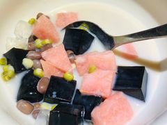 -文昌邓记清补凉(西沙路店)