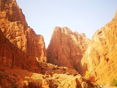 -天山神秘大峡谷