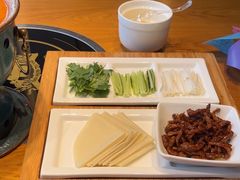 -娜仁图雅蒙古美食村(33小镇店)