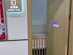 -龙格亲子游泳·水育早教运动中心(绿宝中心)