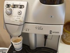 -瑞尔齿科(南京东路名人诊所)