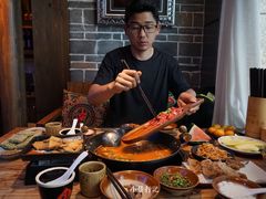 -贵厨酸汤牛肉(汇金星力城店)