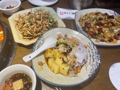 -阿婉贵州苗家酸汤鱼(梅林店)