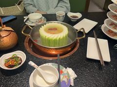 -得意咚瓜·顺德鱼生·冬瓜火锅(深圳首店)