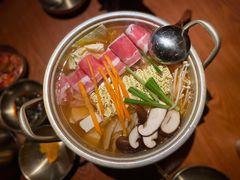 泡菜肥牛部队锅-春熙台韩国料理·章鱼肥牛(西丽店)