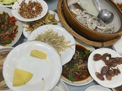 -天乐农家鱼头王(天目湖店)