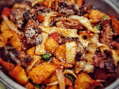 -马克力木手抓炕锅烤羊肉(盐湖一小区店)