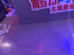 -移动谜城·大笨象密室逃脱(五棵松店)