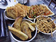 -柳州人田螺鸭脚煲(农院路1店)