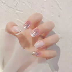 -H12 STAR日式美甲美睫专门店