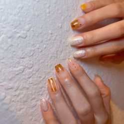 -H12 STAR日式美甲美睫专门店
