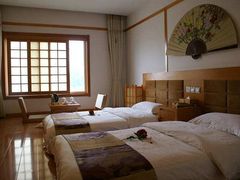 -华山御温泉度假村