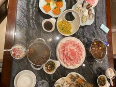 -大渔小鲜火锅店