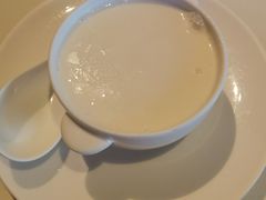 蛋白杏仁茶-利苑酒家(金宝店)