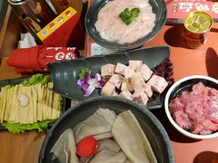 -谭鸭血老火锅(龙湖宝山天街店)