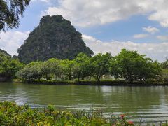 -星湖旅游景区七星岩