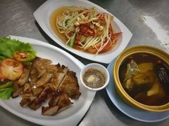 -红大哥水门鸡饭(總店)