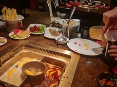 -九鼎轩脆毛肚火锅(商业街店)