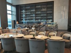 -深圳国际会展中心希尔顿酒店(前海华发冰雪世界店)
