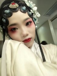 -盘子女人坊生日照·摄影馆(华强店)