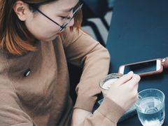 -UNI UNI(环亚凯瑟琳店)