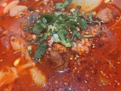 -成都你六姐·牛肉冒菜(城市集市合生汇店)