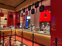 -城市大道红炉披萨烘焙坊