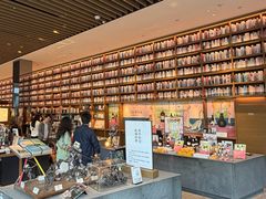 -茑屋书店(天目里店)
