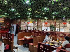 -袁小二大东北铁锅炖(吉祥村总部)