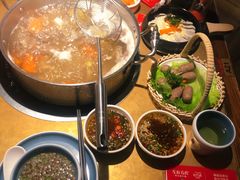 -左庭右院鲜牛肉火锅(南通CBD大有境店)