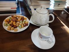 -斯多格书乡(北京大学畅春园店)