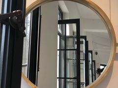 -Fridi Patisserie Cafe