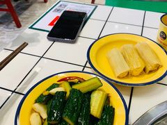 -晓彭肥肠鸡·泡椒鸡火锅(水木天地店)