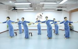 -尚美霓裳晚礼服·合唱服·舞蹈演出服租赁定制